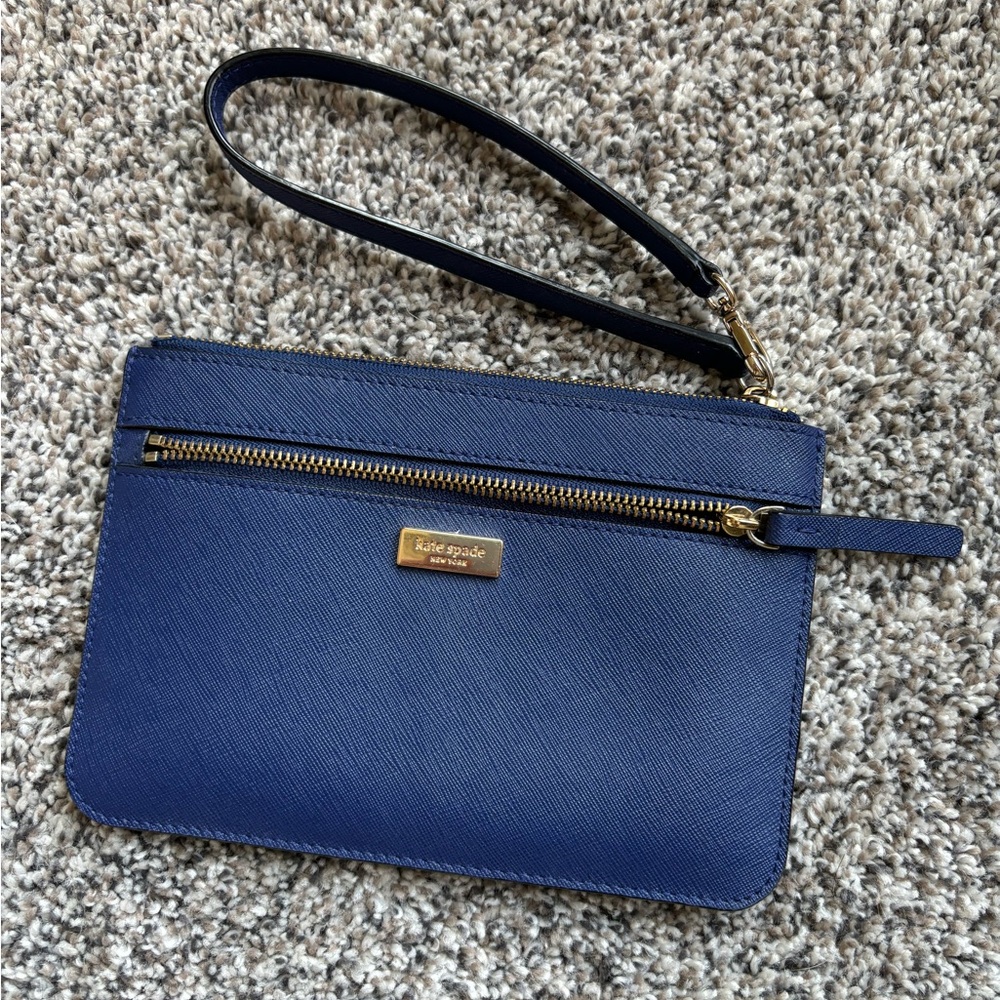 Kate Spade leather wristlet